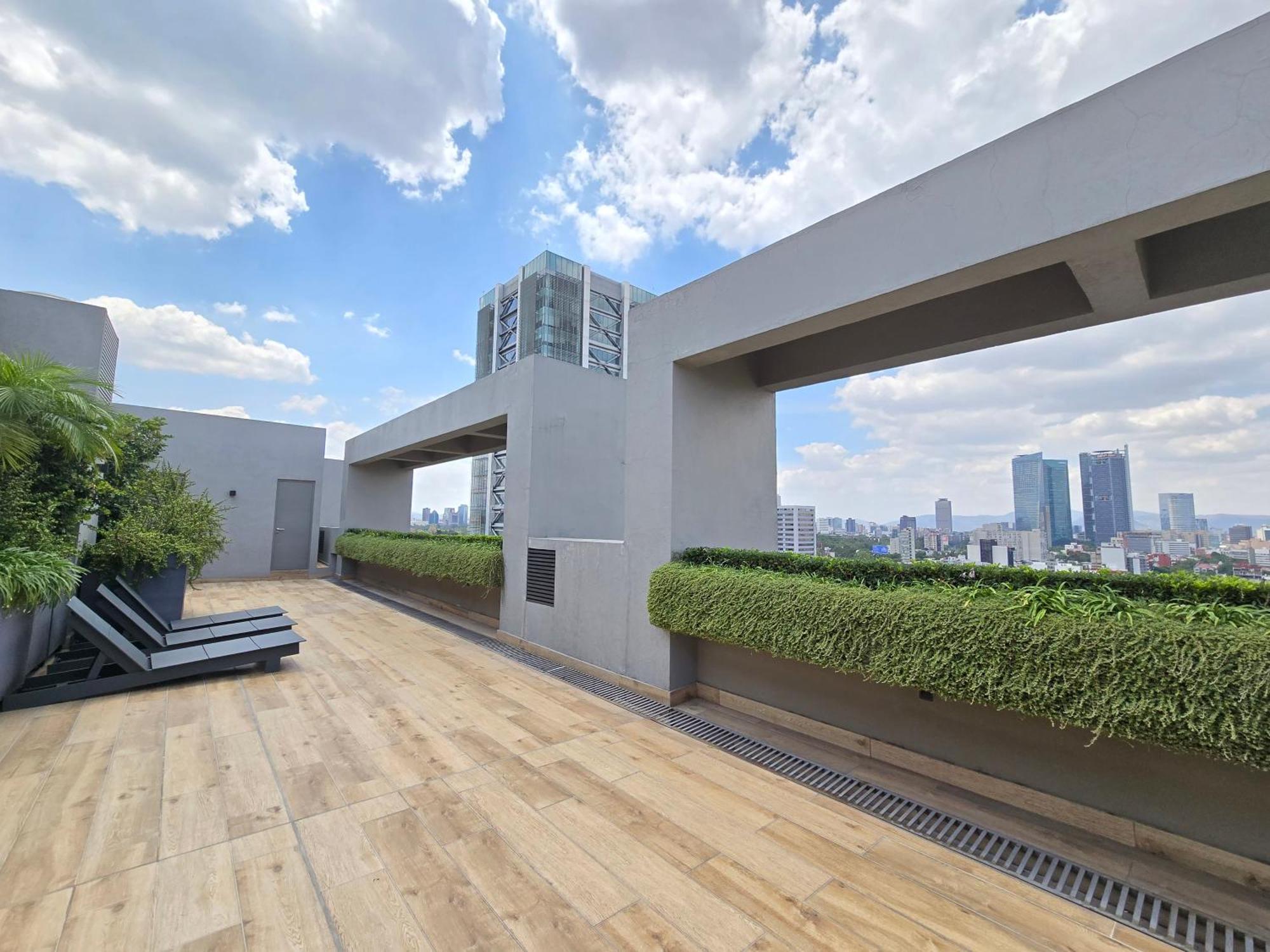 Retreat Workspace, Wifi, Pool, Gym &parking Apartment *